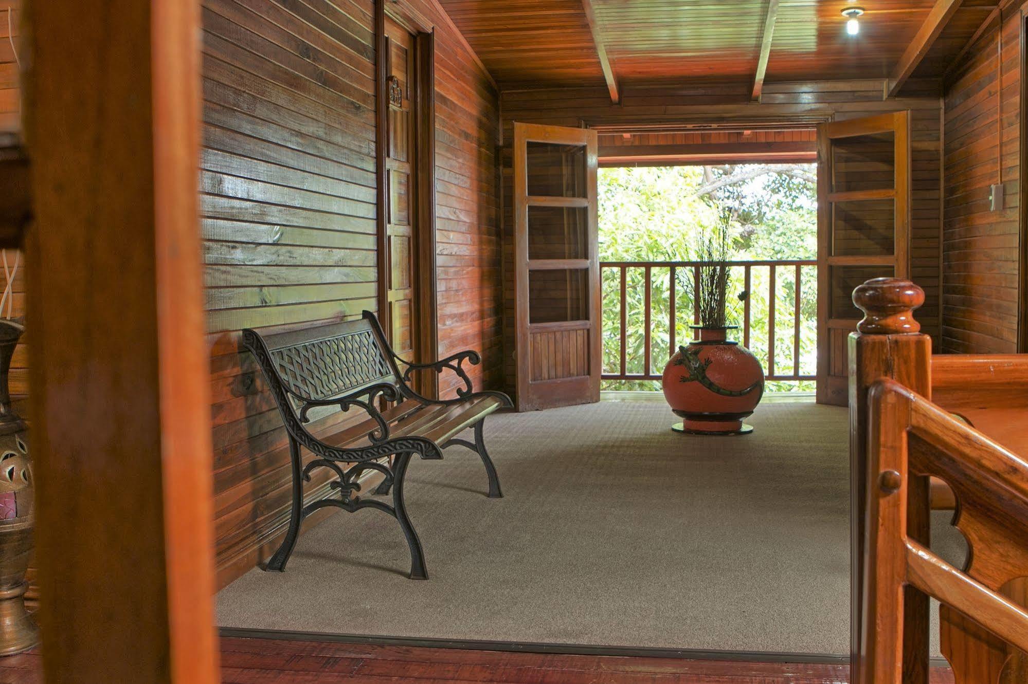 Santa Elena Lodge Cuajiniquil Екстериор снимка